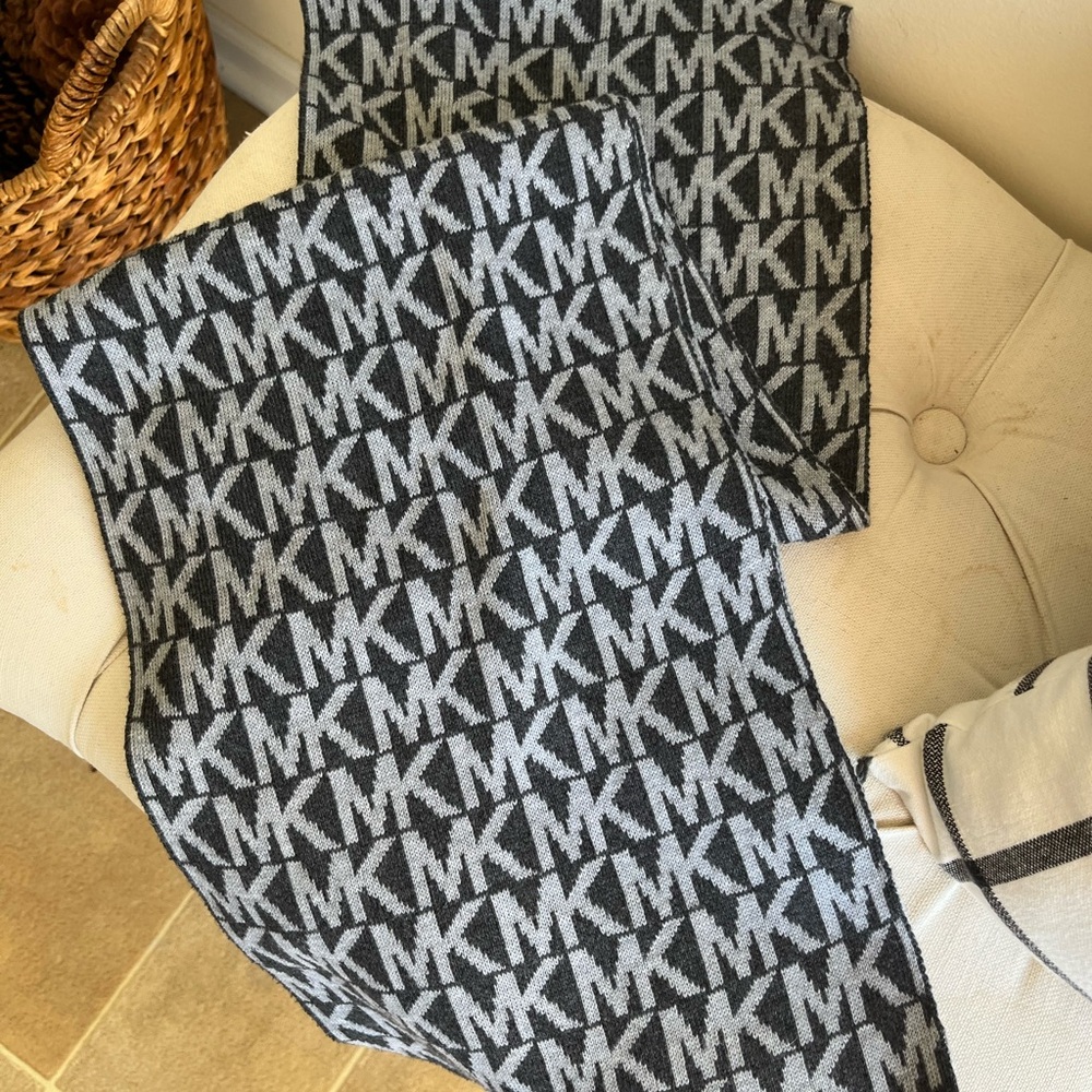 Michael Kors Black and Gray Logo Scarf